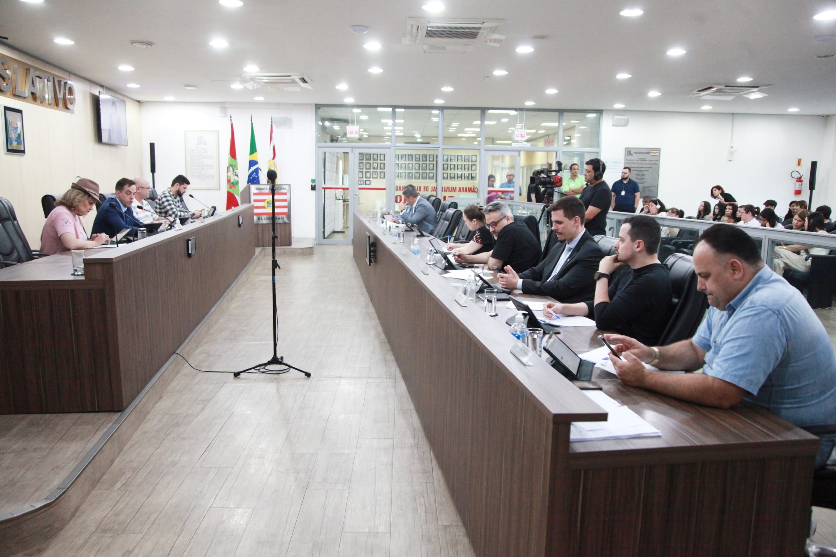 Confira os projetos e proposições aprovados na sessão desta quinta-feira (16)
