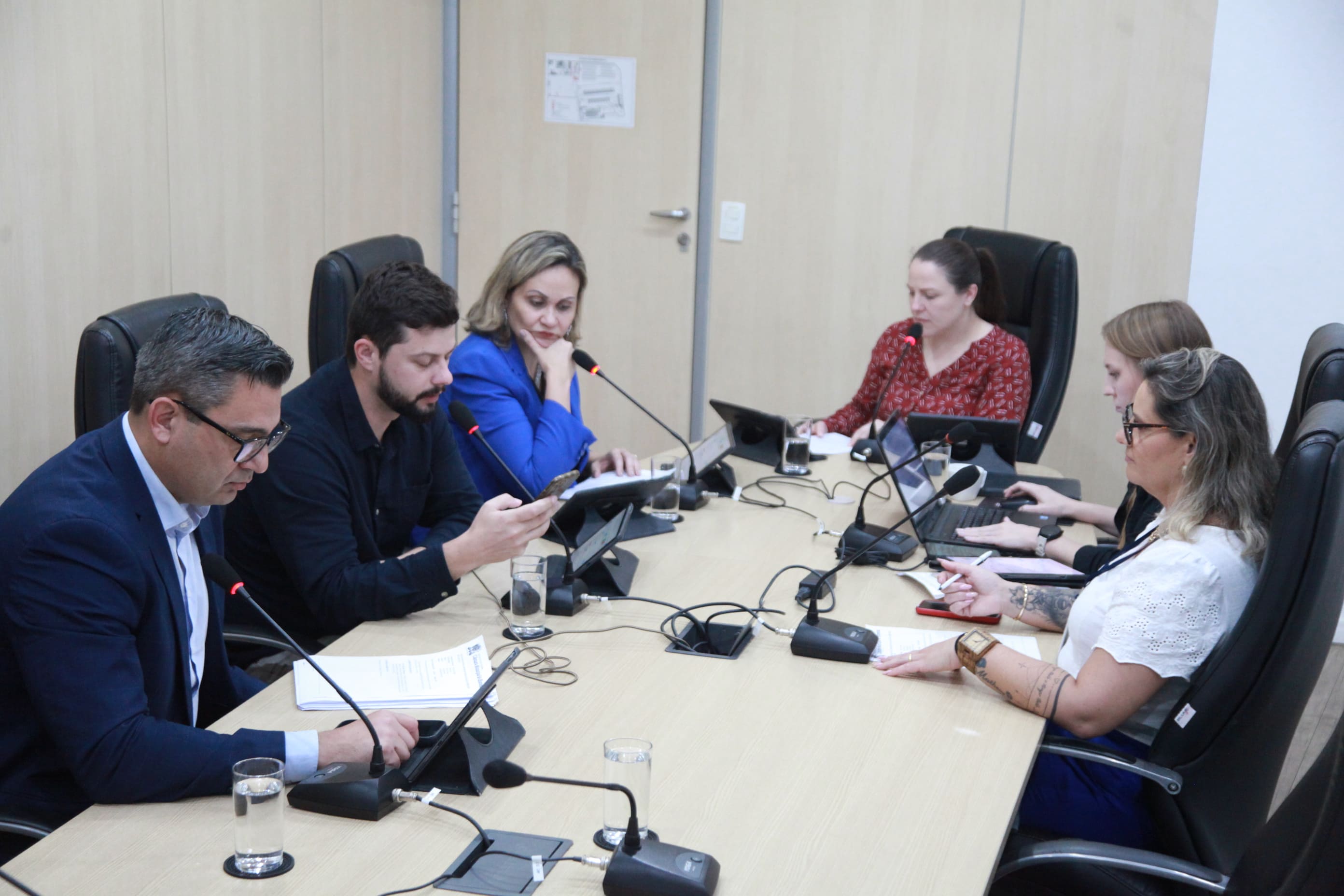 Comissões analisam 27 matérias em reunião desta terça-feira