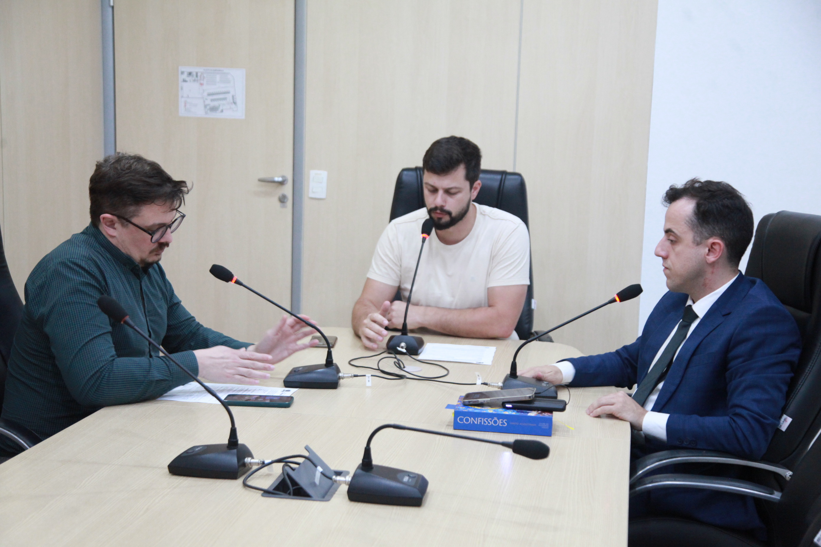 CPI do Esgoto delibera pela prorrogação dos trabalhos, recebe relatório parcial e agenda novas oitivas