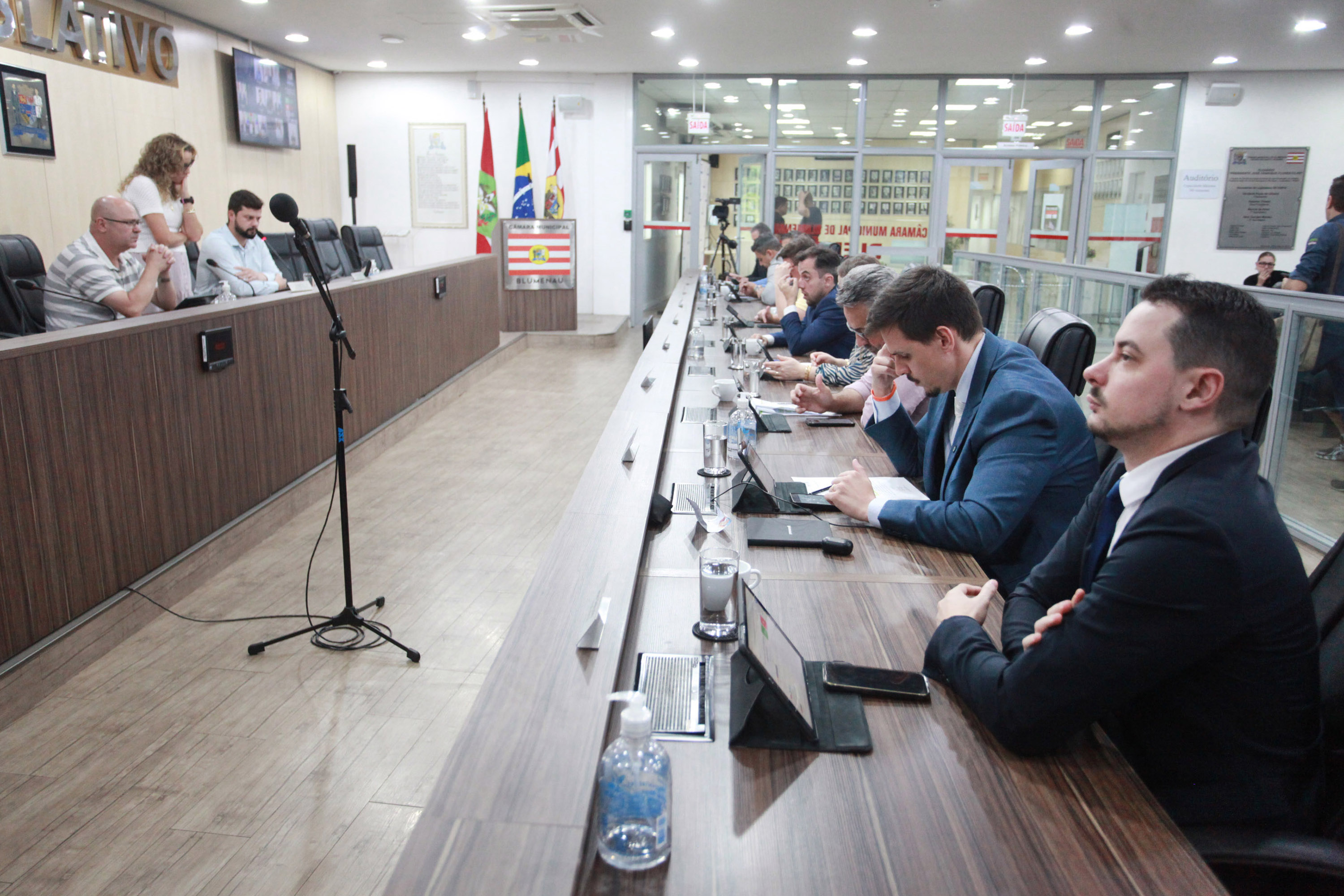 Confira os projetos e proposições aprovados na sessão desta quinta-feira (13)