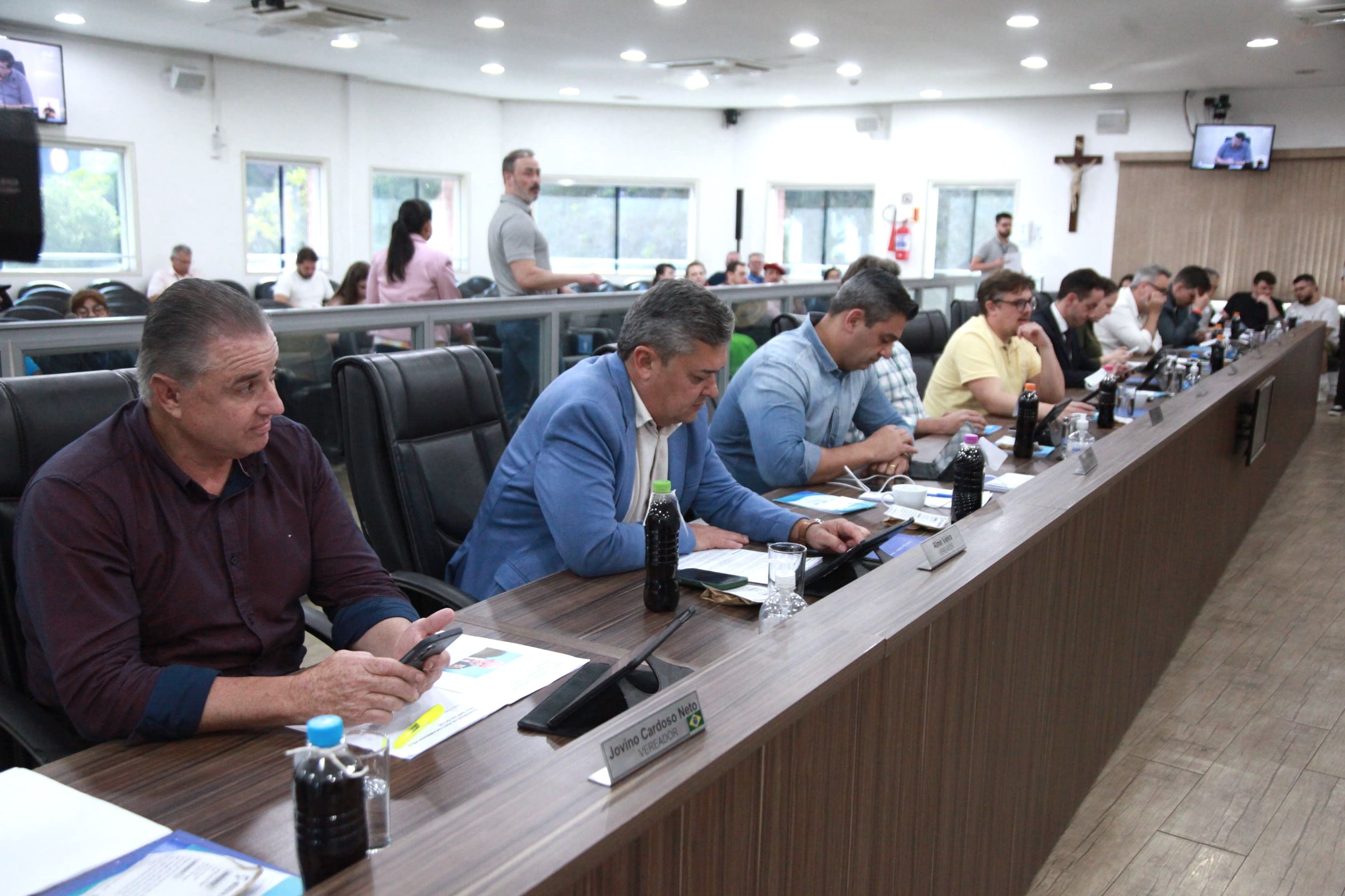 Câmara aprova regulamentação de ciclomotores e bicicletas elétricas em Blumenau