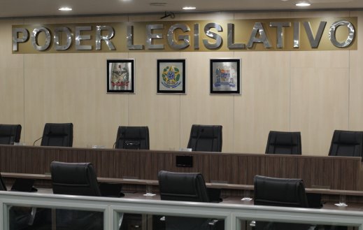 Câmara realiza solenidade de entrega de Títulos de Cidadão Blumenauense nesta quinta-feira