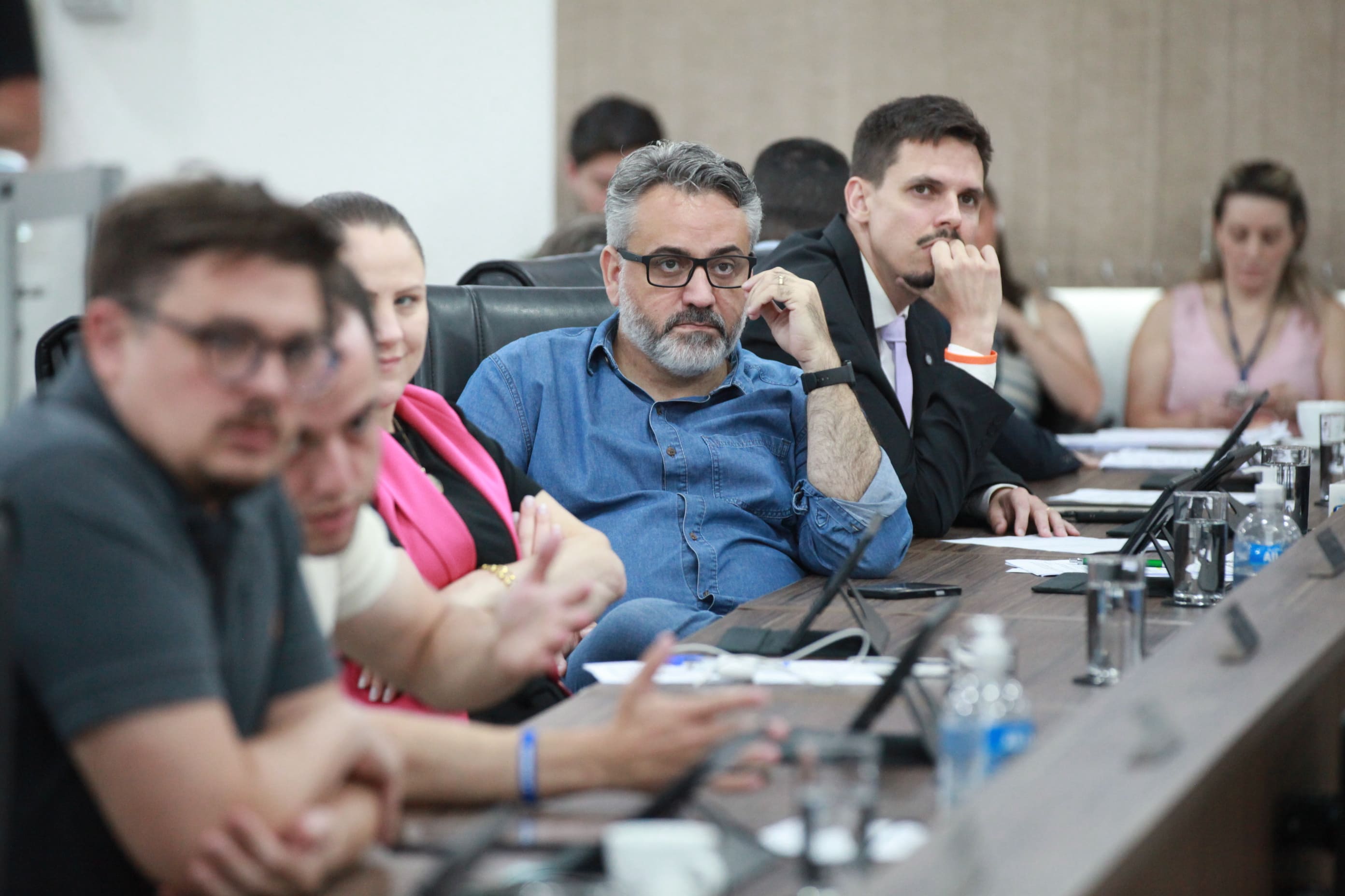 Confira os projetos e proposições aprovados na sessão desta quinta-feira (11)