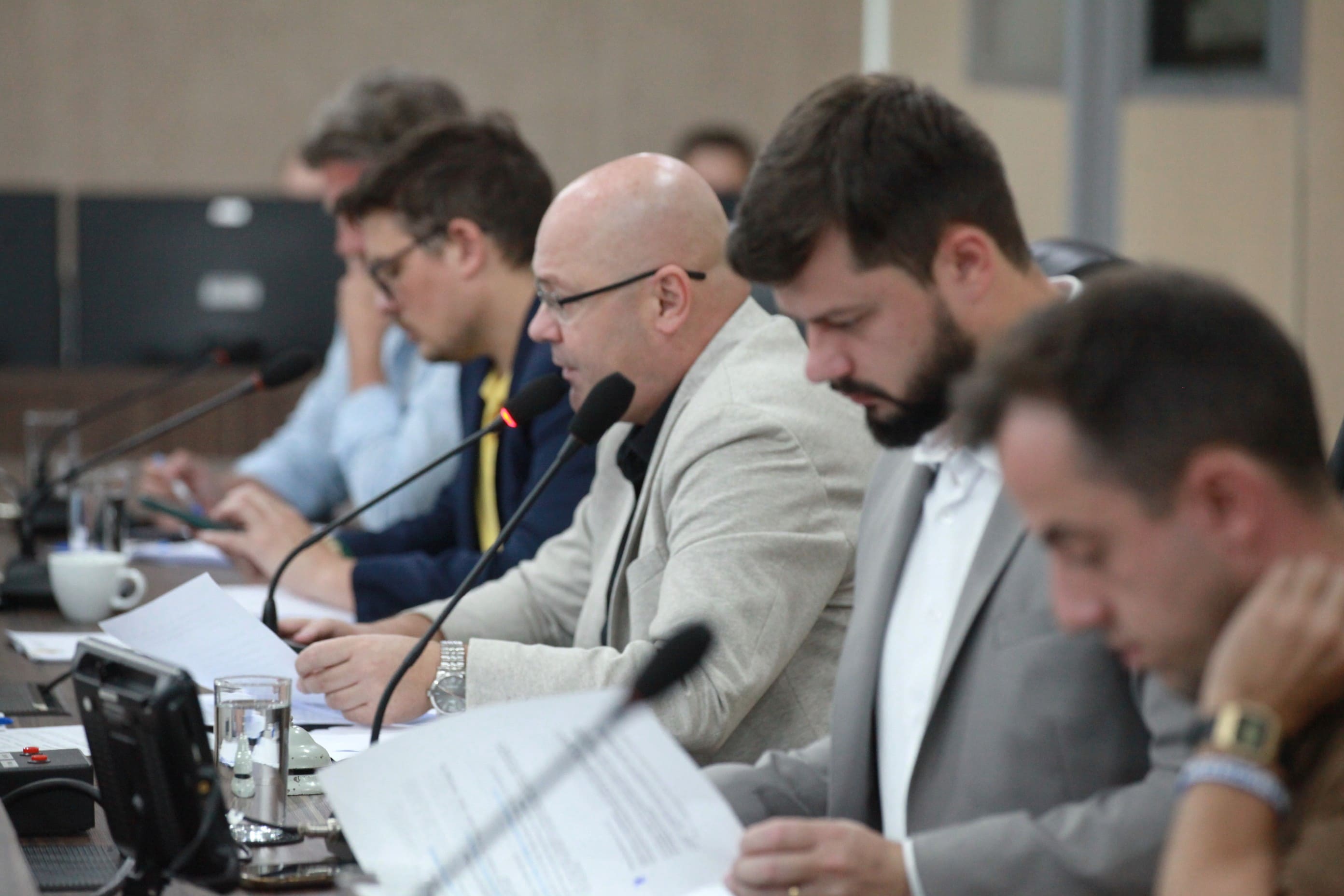 Relatório final da CPI do Esgoto aponta falhas estruturais no contrato de concessão e será encaminhado ao Ministério Público   