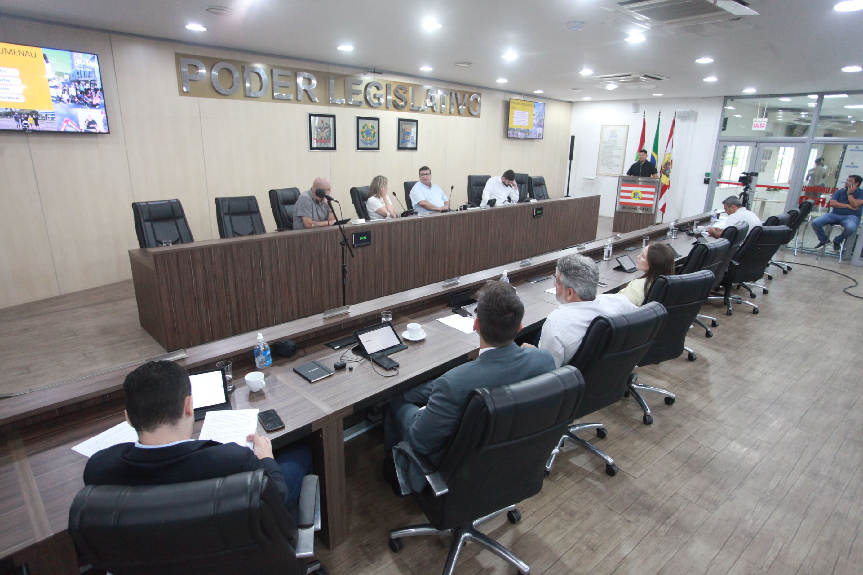 Confira o resumo dos pronunciamentos dos vereadores na sessão ordinária desta quinta-feira (19)