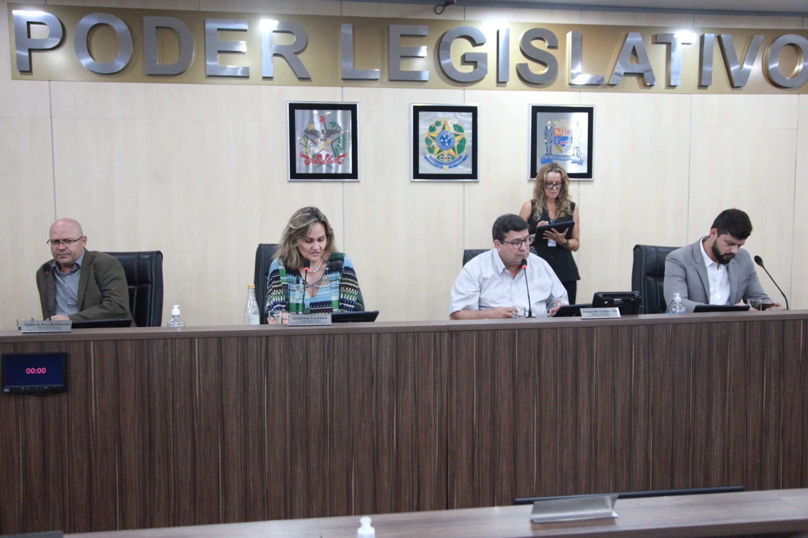 Confira o resumo dos pronunciamentos dos vereadores na sessão ordinária desta terça-feira (24)