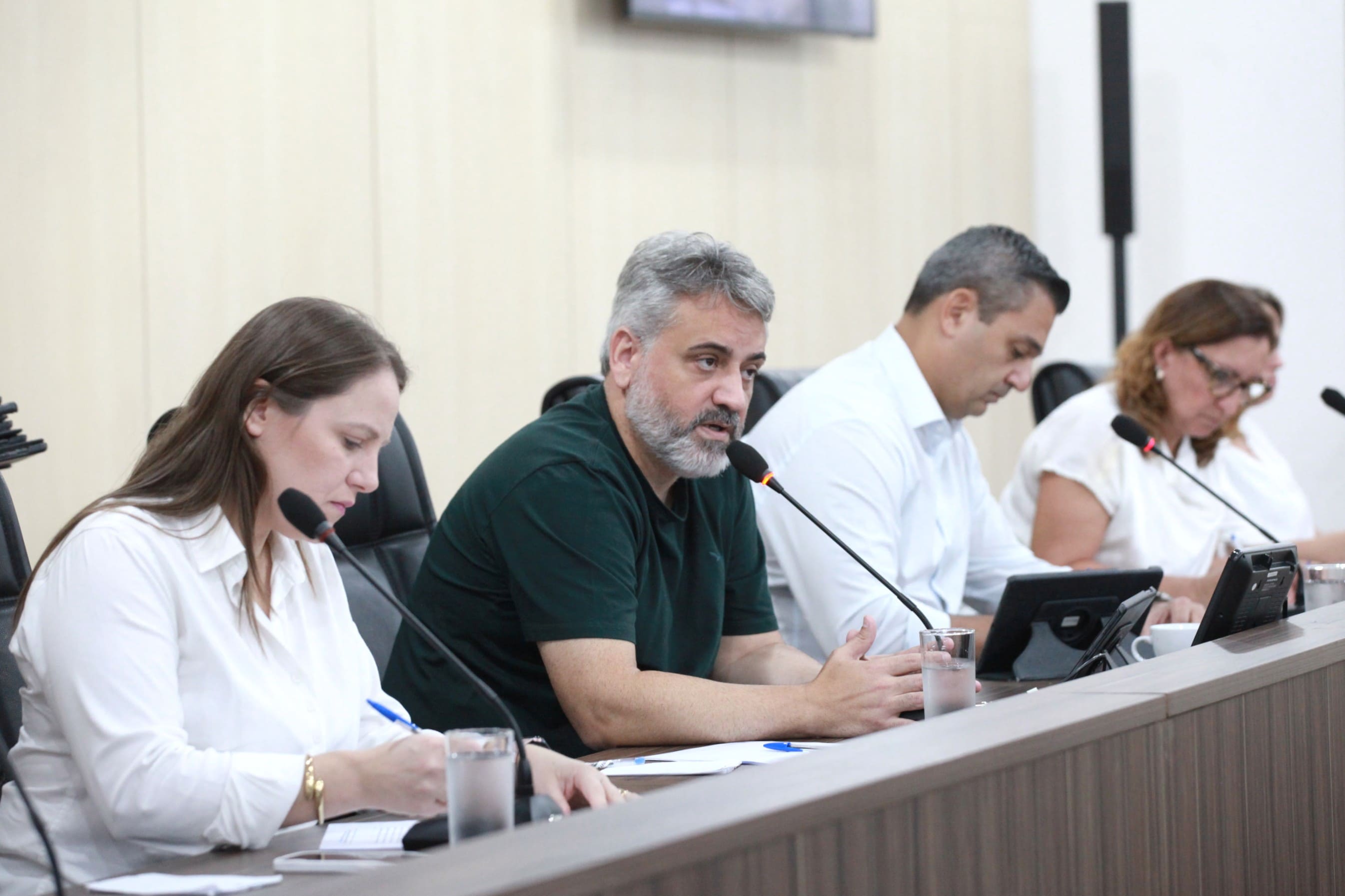 Comissão de Educação cobra plano de ação para resolver falhas de manutenção nas escolas de Blumenau