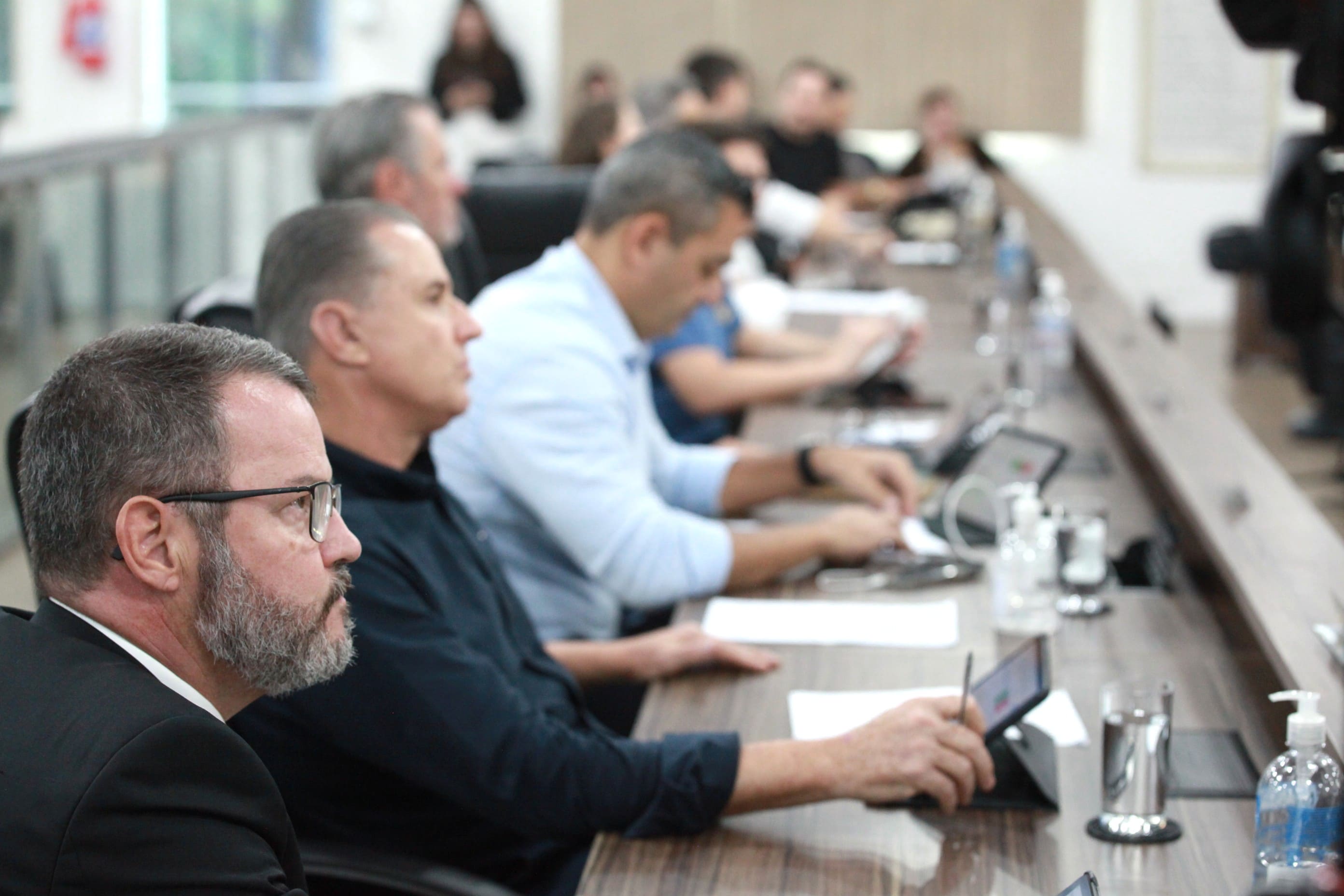 Confira os projetos e proposições aprovados nesta quinta-feira (16)