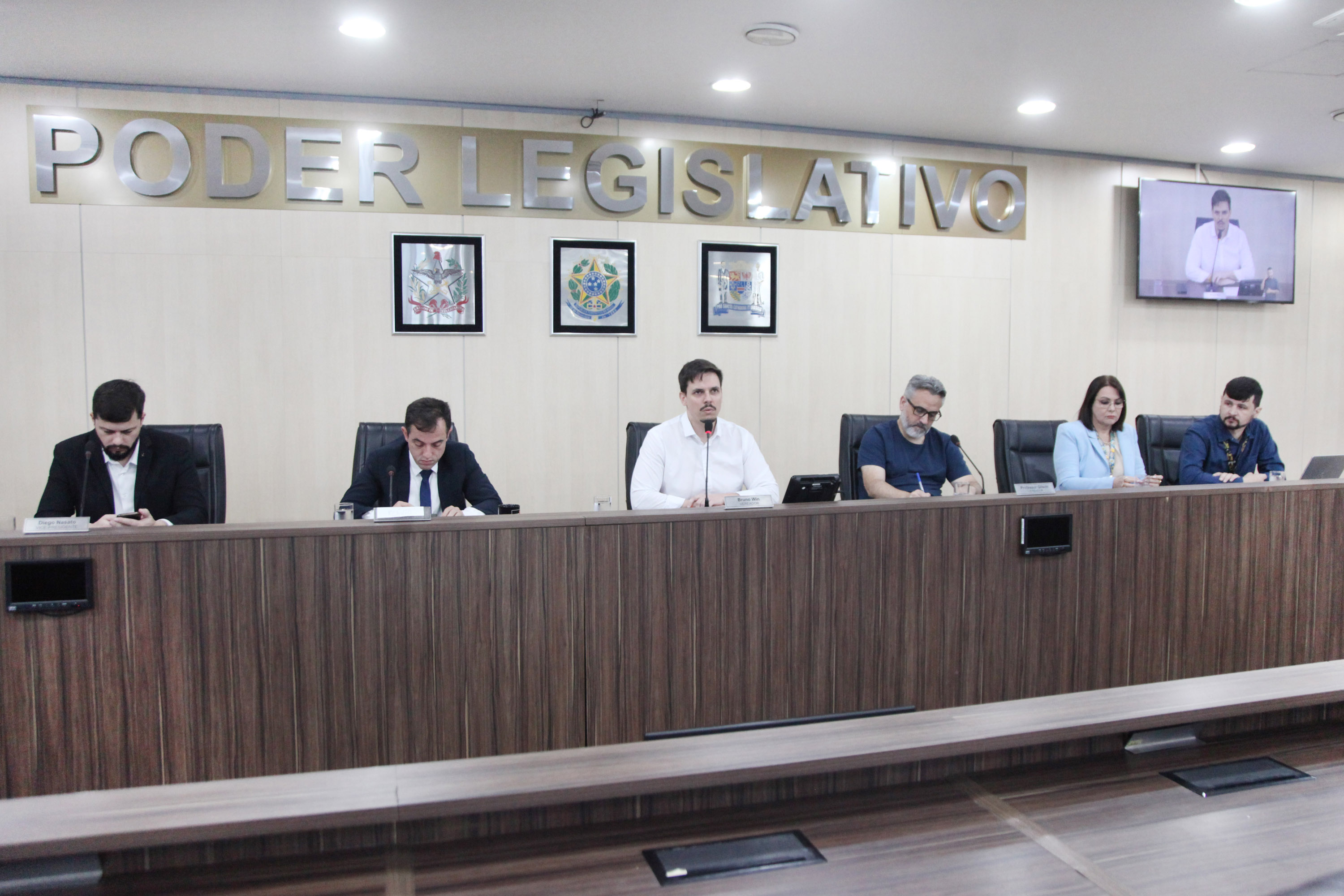 Frente Parlamentar debate financiamento de 64,4 milhões de reais para investimentos em tecnologia na Prefeitura de Blumenau