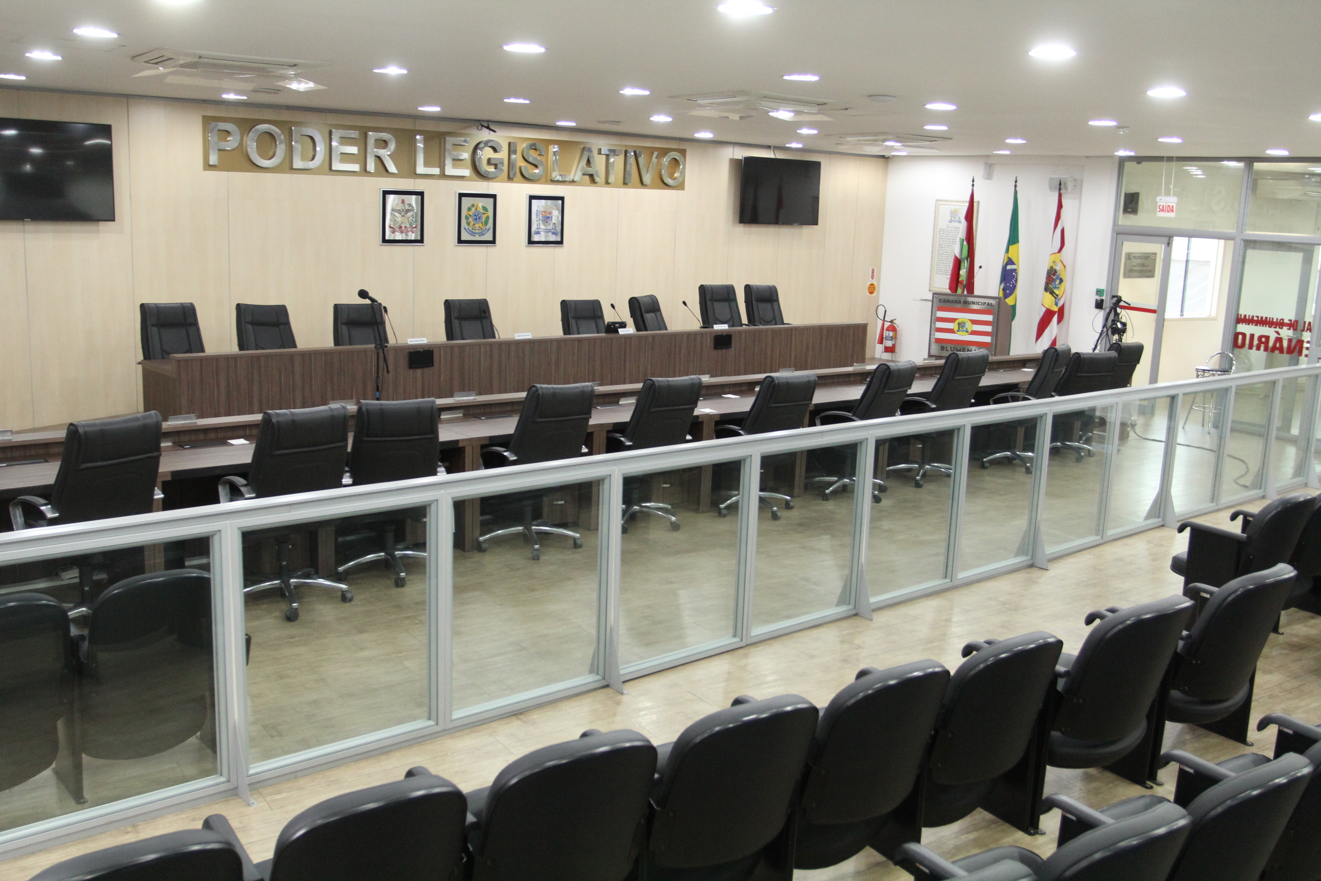 Câmara de Blumenau realiza sessão solene em comemoração aos 95 anos da Assembleia de Deus