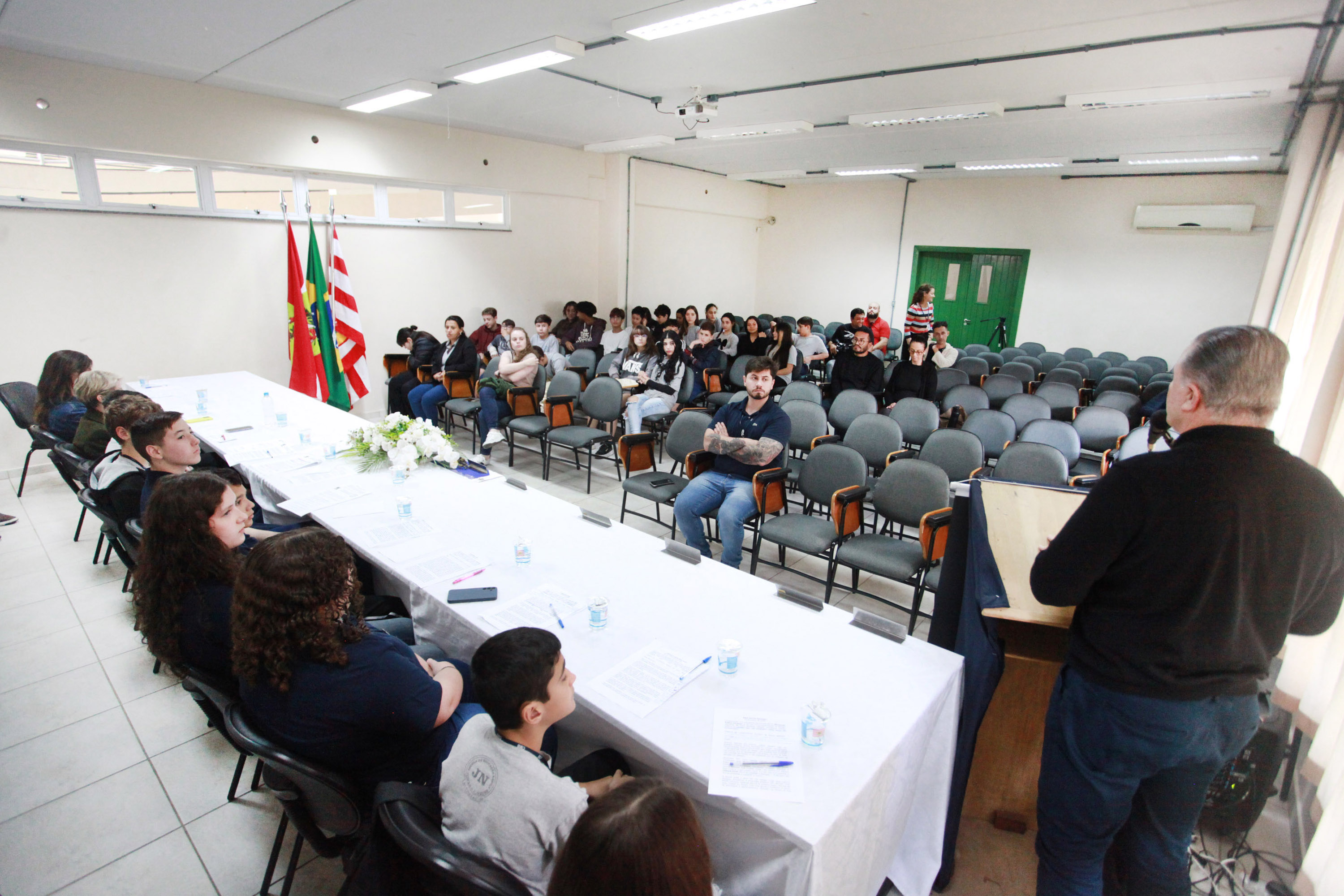 Sessão Itinerante Mirim - EEB Dr. Max Tavares D Amaral - 16.06.2025 ...